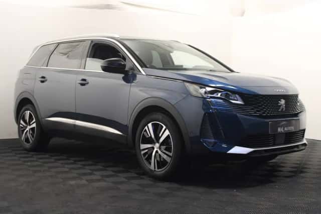 Peugeot 5008 (2022) thumbnail 5