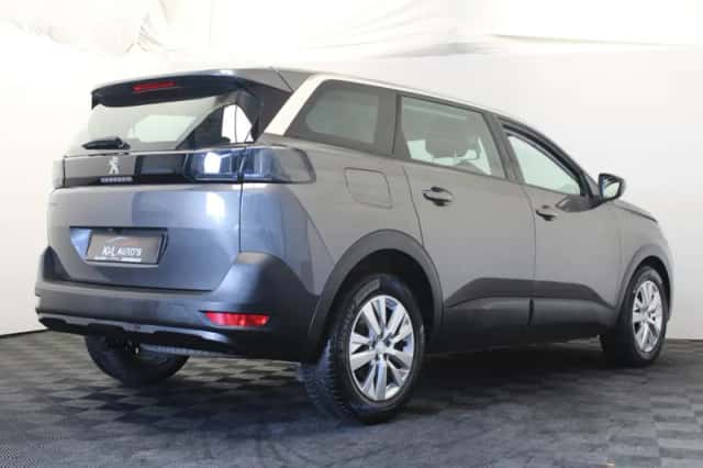Peugeot 5008 (2021) thumbnail 6