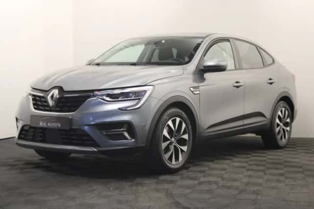 Renault Arkana (2022) thumbnail 1