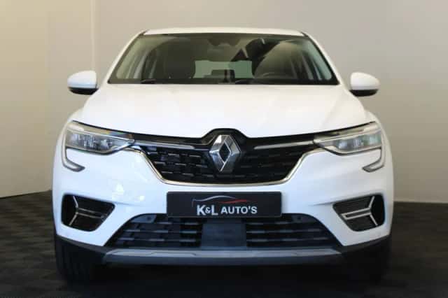 Renault Arkana (2022) thumbnail 3