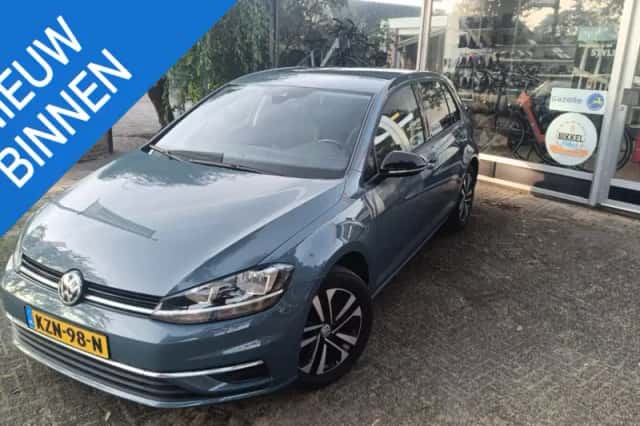 Volkswagen Golf (2019) thumbnail 1