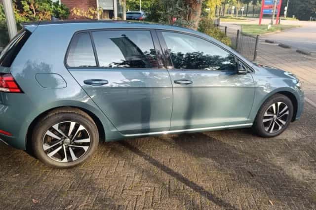 Volkswagen Golf (2019) thumbnail 4