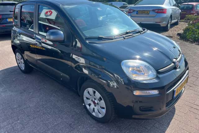 Fiat Panda (2015) thumbnail 4