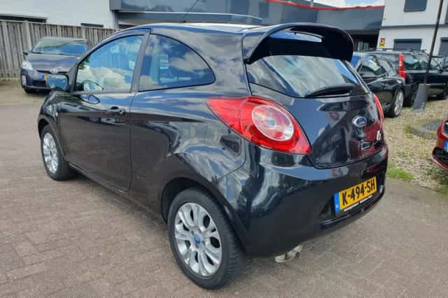 Ford Ka (2009) thumbnail 2