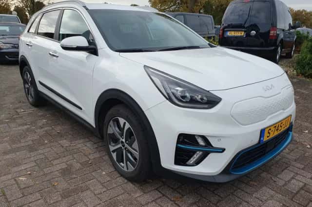 Kia Niro EV (2022) thumbnail 5