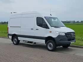 Mercedes-Benz Sprinter (2020) thumbnail 4