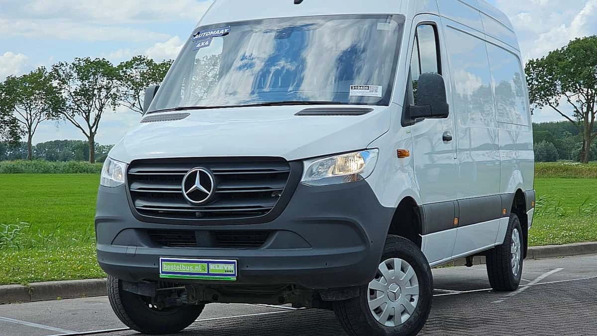 Mercedes-Benz Sprinter (2022) — foto 1