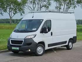 Peugeot Boxer (2021) thumbnail 2