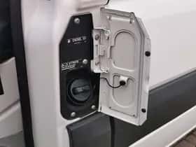 Mercedes-Benz Sprinter thumbnail 17