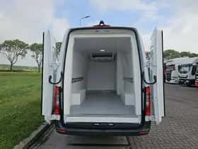 Mercedes-Benz Sprinter (2023) thumbnail 15