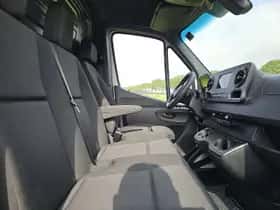 Mercedes-Benz Sprinter (2023) thumbnail 6