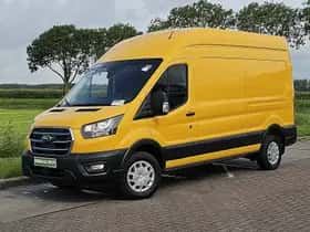 Ford E-Transit (2025) thumbnail 2
