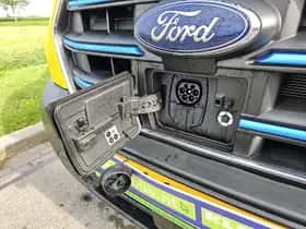 Ford E-Transit (2025) thumbnail 23