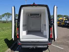 Mercedes-Benz Sprinter (2024) thumbnail 11
