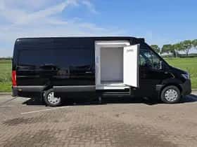 Mercedes-Benz Sprinter (2024) thumbnail 12