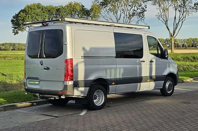 Mercedes-Benz Sprinter (2021) thumbnail 3