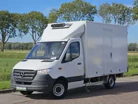 Mercedes-Benz Sprinter (2021) thumbnail 2
