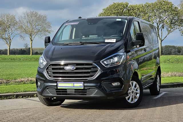 Ford Transit (2021) thumbnail 1