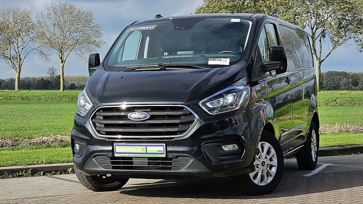 Ford Transit (2021) — foto 1
