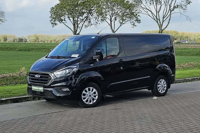 Ford Transit (2021) thumbnail 2