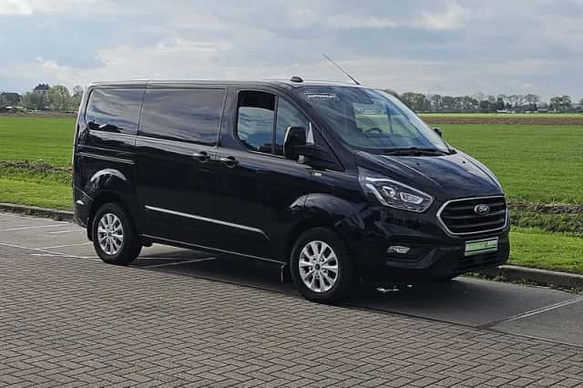 Ford Transit (2021) thumbnail 4