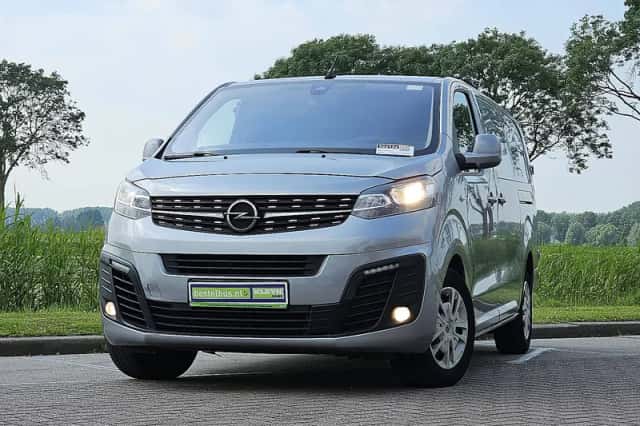 Opel Vivaro (2020) thumbnail 1