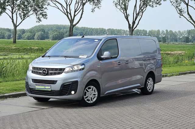 Opel Vivaro (2020) thumbnail 2