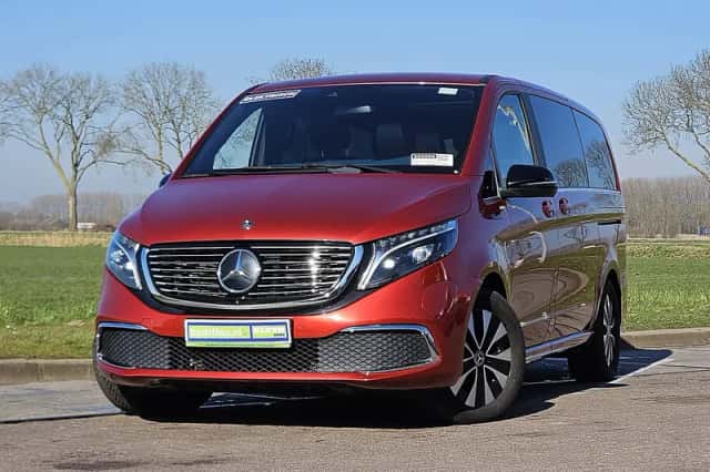 Mercedes-Benz EQV (2020) thumbnail 1