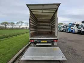 Volkswagen Crafter (2022) thumbnail 13