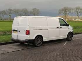 Volkswagen Transporter (2017) thumbnail 3
