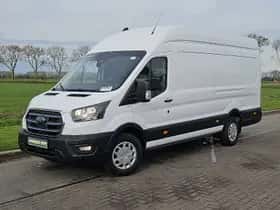 Ford E-Transit (2023) thumbnail 2