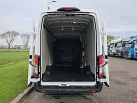 Ford E-Transit (2023) thumbnail 12