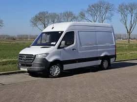 Mercedes-Benz Sprinter (2020) thumbnail 2