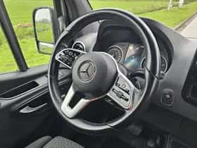 Mercedes-Benz Sprinter (2018) thumbnail 11