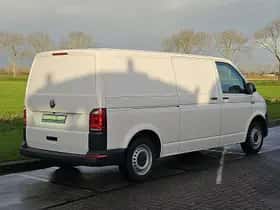 Volkswagen Transporter (2019) thumbnail 3