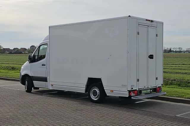 Mercedes-Benz Sprinter (2018) thumbnail 5