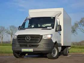 Mercedes-Benz Sprinter (2021) thumbnail 1