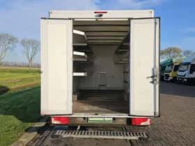 Mercedes-Benz Sprinter (2021) thumbnail 14