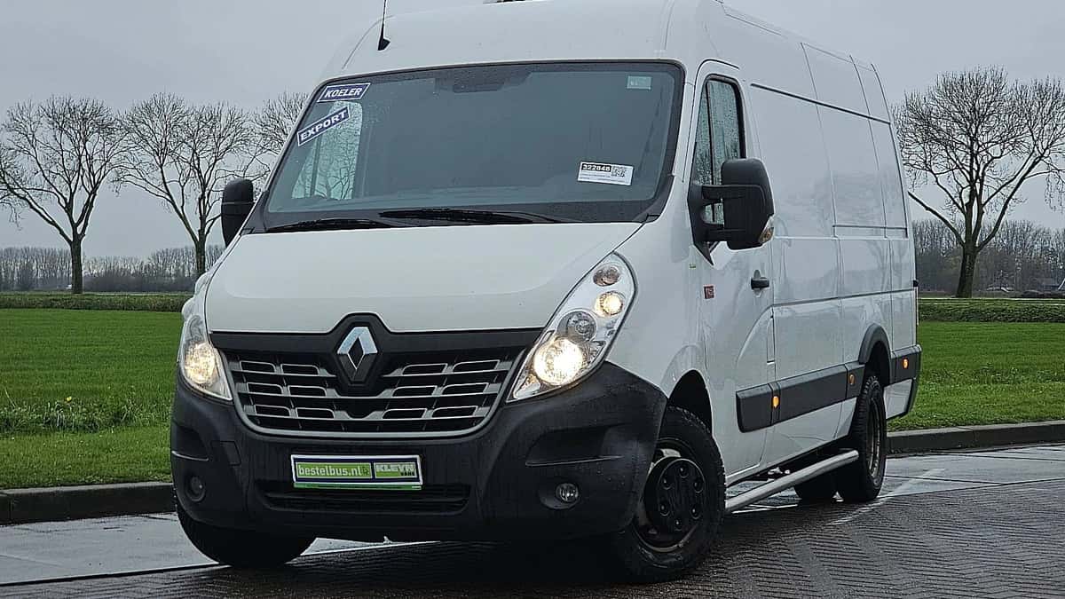 Renault Master (2018) — foto 1