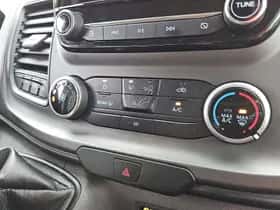 Ford Transit (2023) thumbnail 9