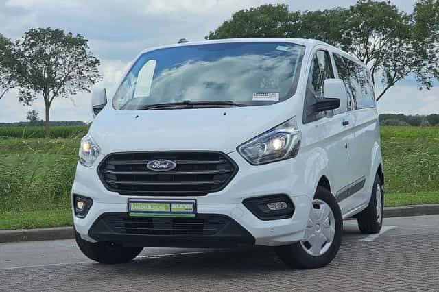 Ford Transit (2023) thumbnail 1