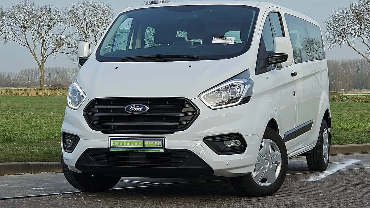 Ford Transit (2023) — foto 1