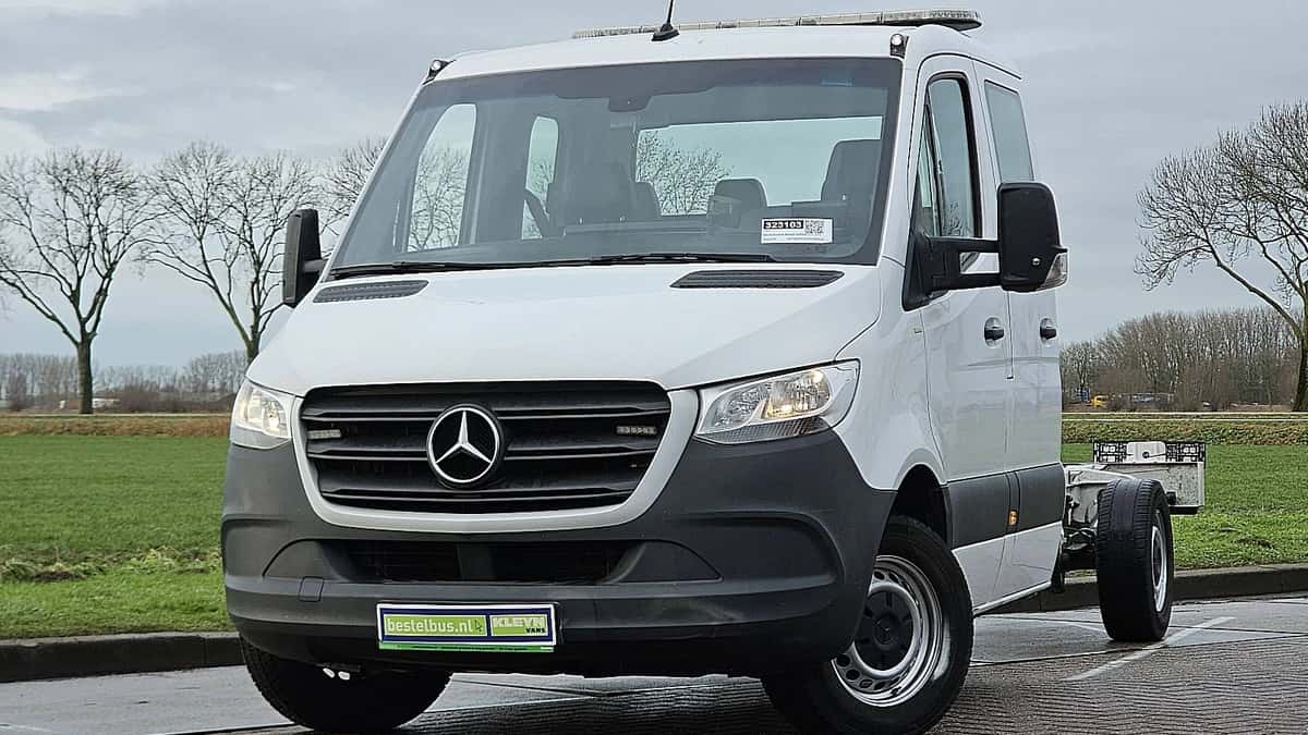 Mercedes-Benz Sprinter (2022) — foto 1