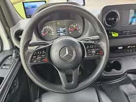 Mercedes-Benz Sprinter (2022) thumbnail 10