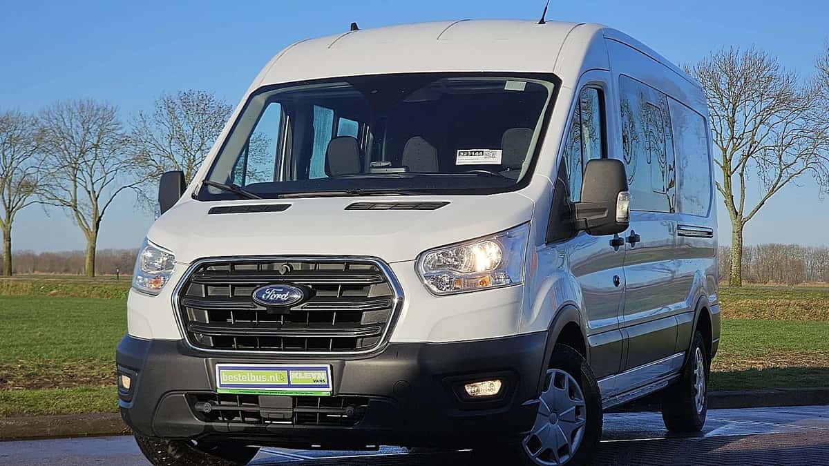 Ford Transit (2022) — foto 1