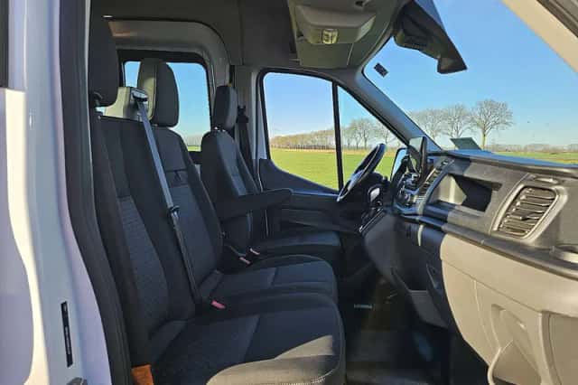 Ford Transit (2022) thumbnail 6