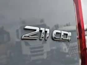 Mercedes-Benz Sprinter (2023) thumbnail 14