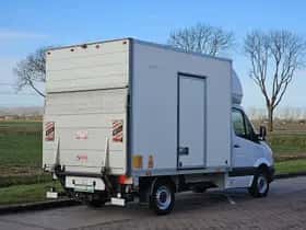 Mercedes-Benz Sprinter (2017) thumbnail 3