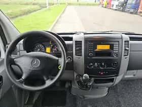 Mercedes-Benz Sprinter thumbnail 7