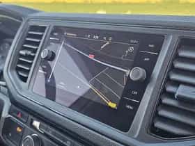 Volkswagen Crafter (2024) thumbnail 10